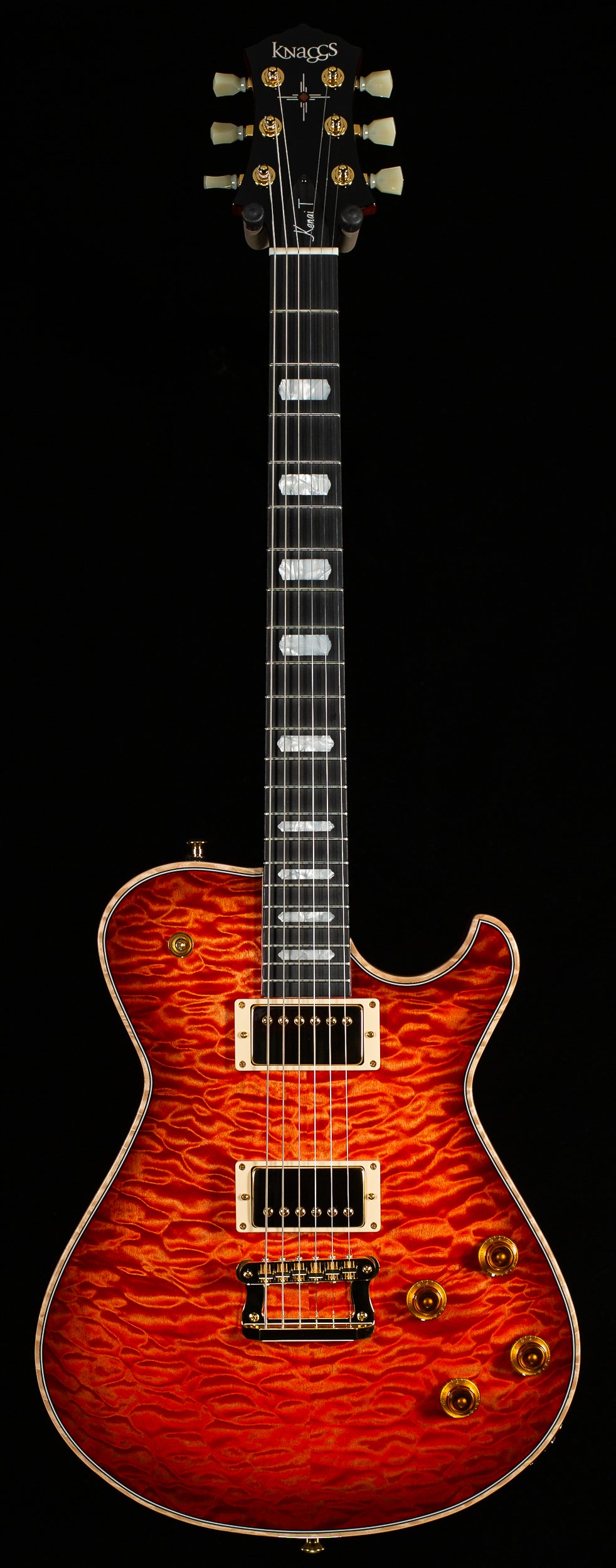 Knaggs Influence Kenai T Coral Burst Quilt Top (008)