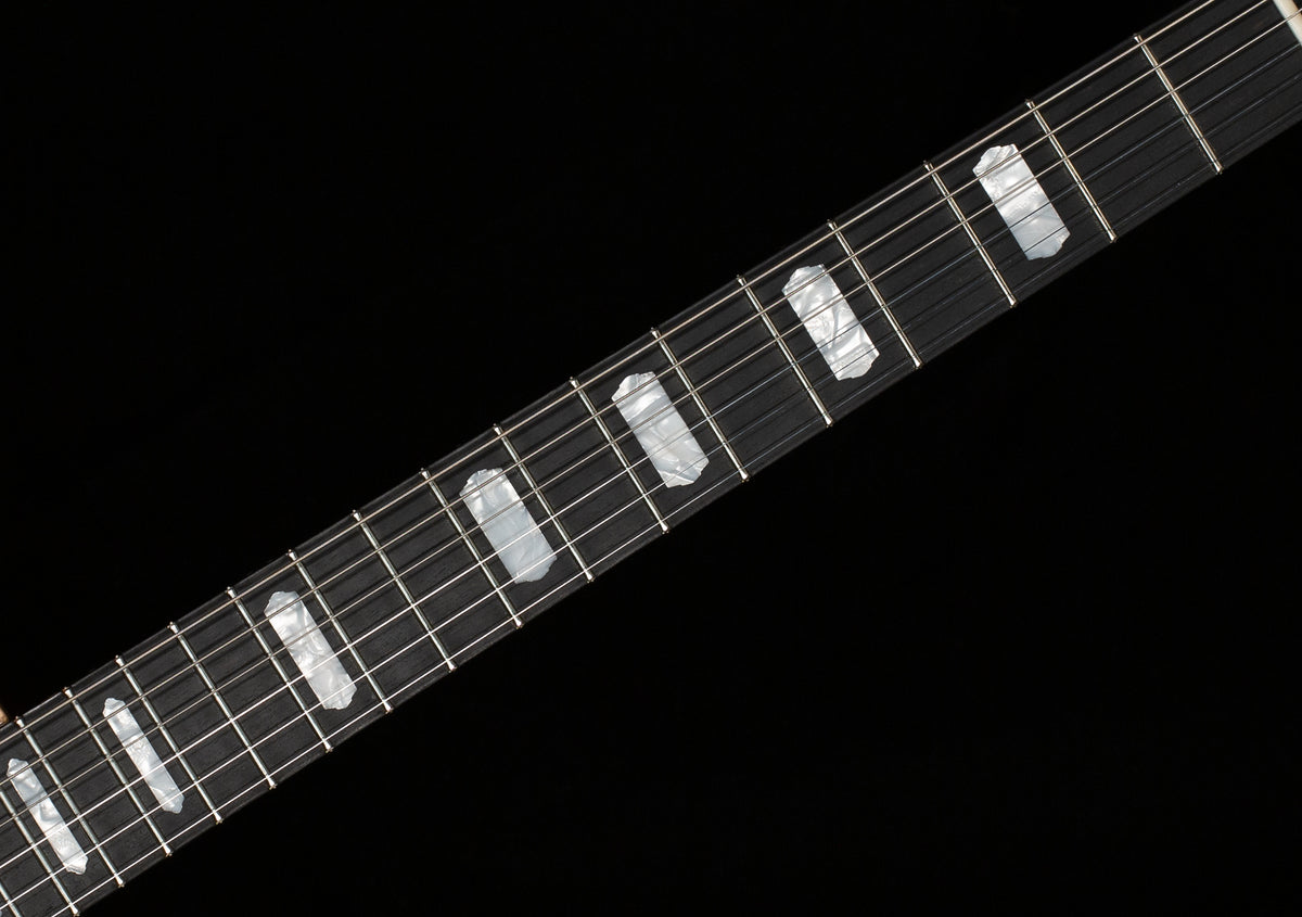 Knaggs Influence Kenai T Coral Burst Quilt Top (008)