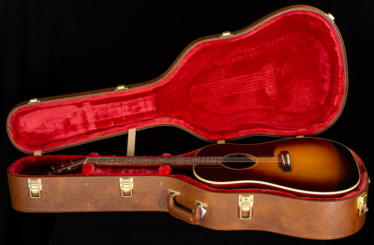Gibson Custom Shop Willcutt Exclusive 50's J-45 Vintage Sunburst Red Spruce (086)