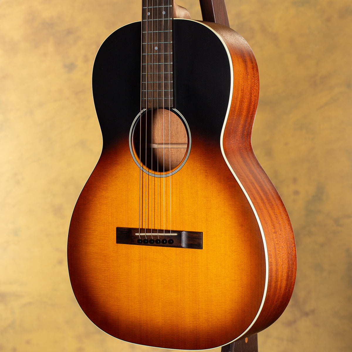 2016 Martin 00-17S Whiskey Sunset 12 Fret
