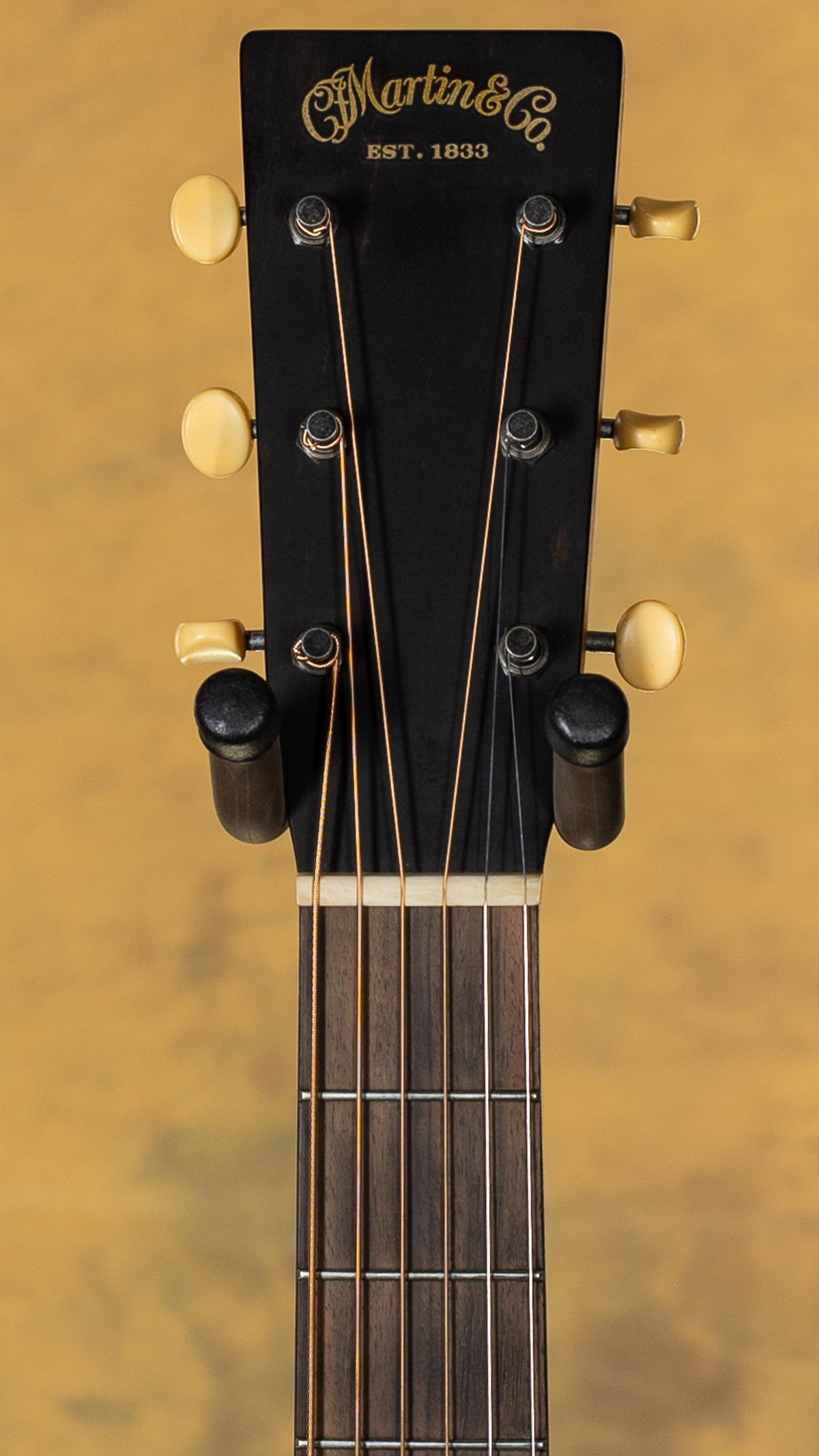 2016 Martin 00-17S Whiskey Sunset 12 Fret