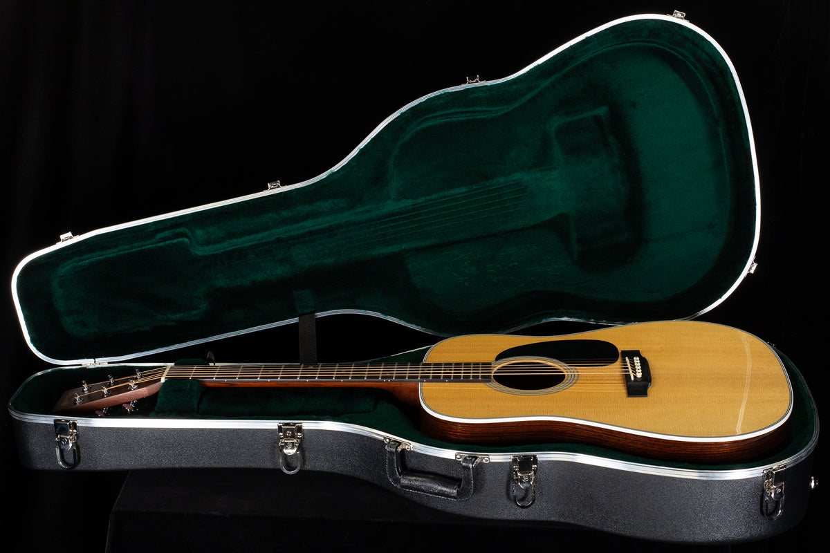 Martin D-28 2024 Spec (640)