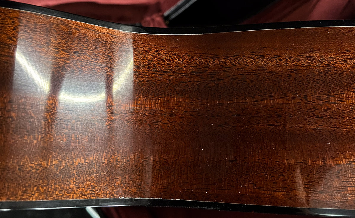 2016 Martin Custom Shop 00 Sinker Mahogany