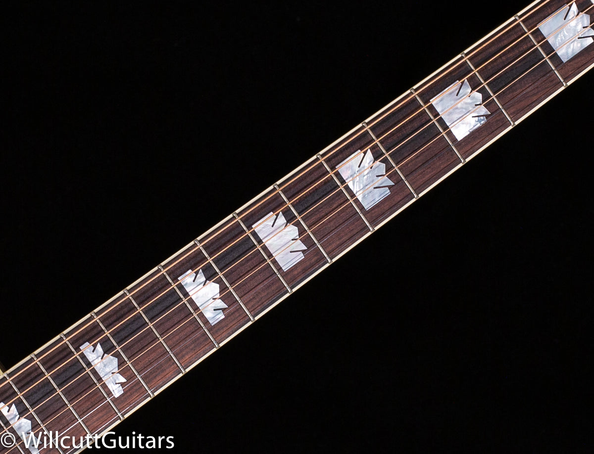 Gibson Custom Shop SJ-200 Standard Willcutt Exclusive Red Spruce Antique Natural (026)