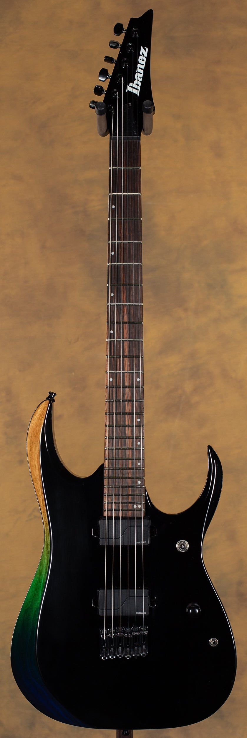 Ibanez RGD61ALA Axion Label