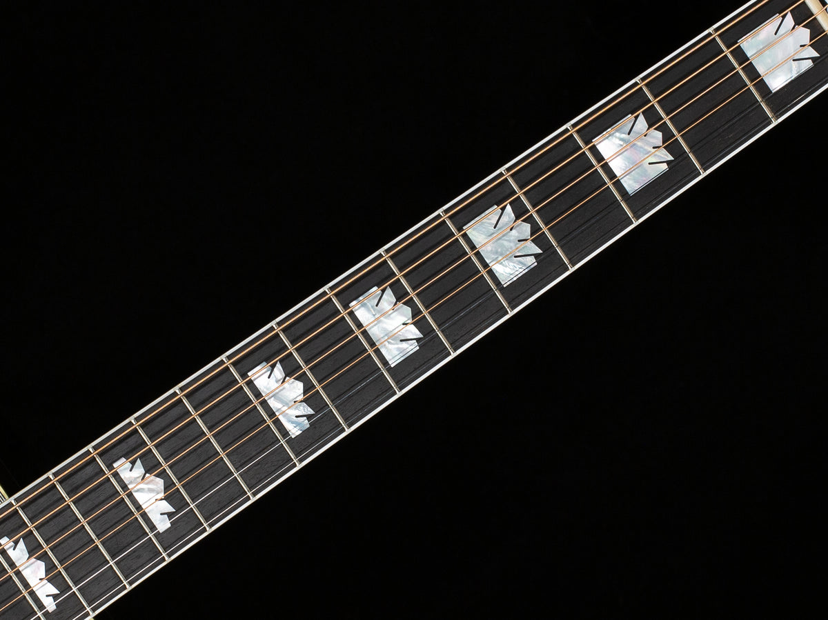 Gibson Custom Shop Pre-War SJ-200 Rosewood Vintage Sunburst (015)