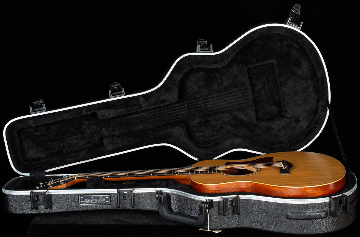 2015 Taylor GS Mini w/ SKB Hard Case