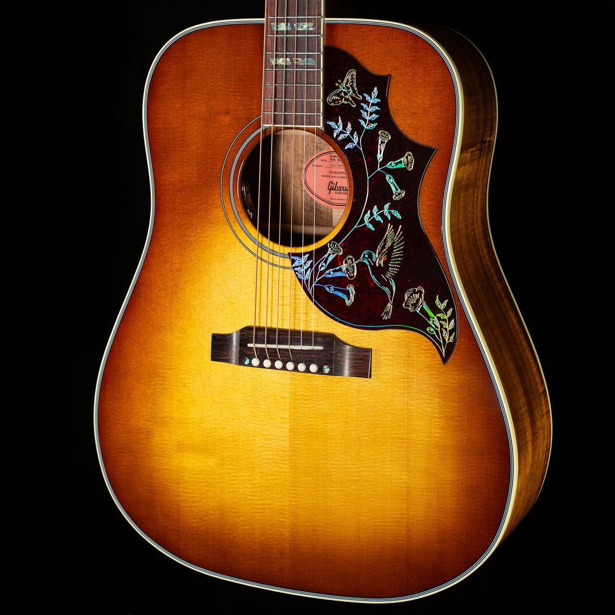Gibson Hummingbird Elegant Koa Honey Burst (071)