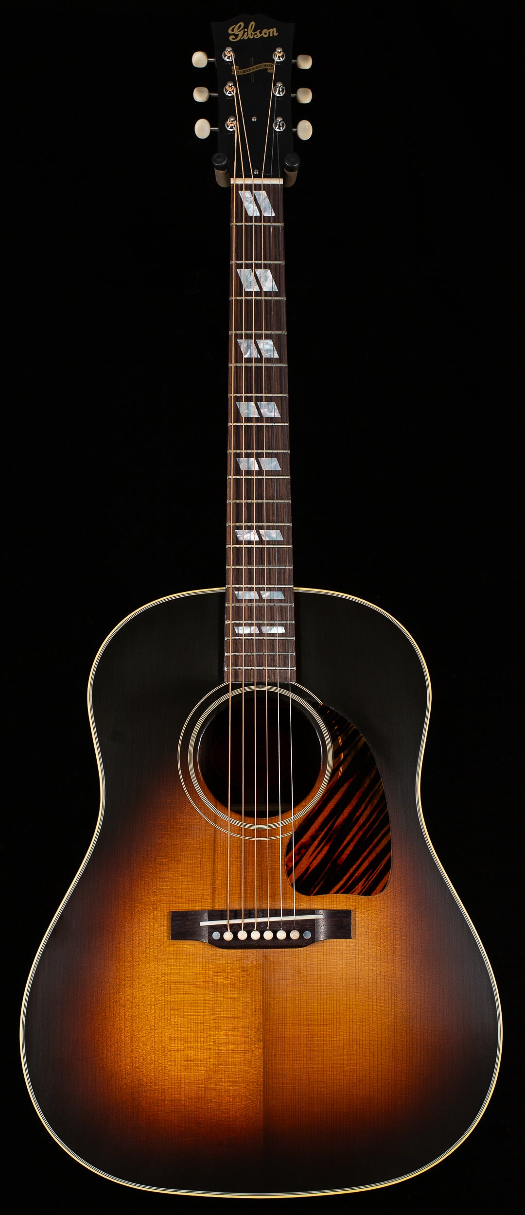 Gibson 1942 Banner Southern Jumbo Vintage Sunburst (050)