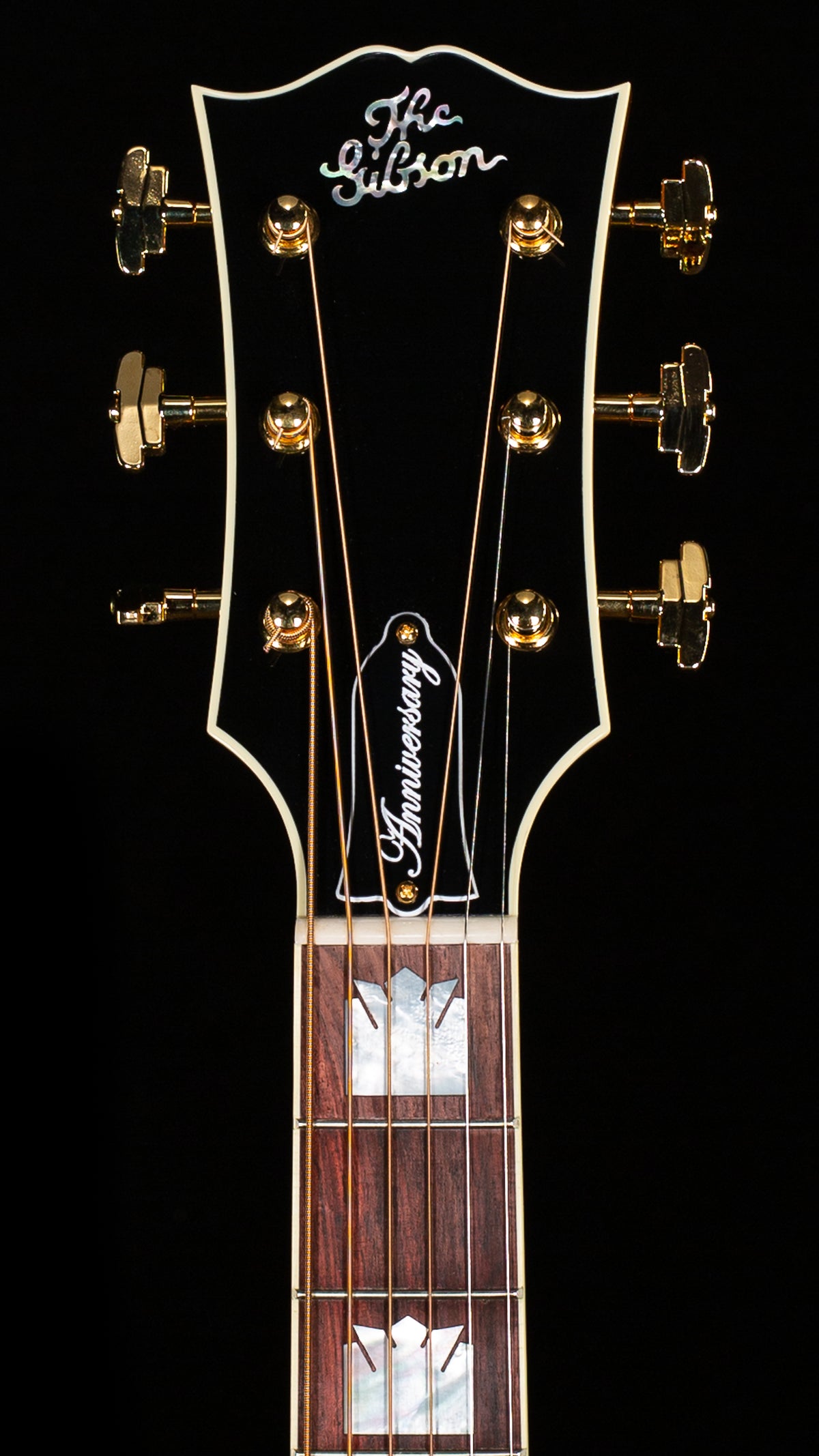 Gibson Custom Shop SJ-200 Anniversary Limited Edition Cremona Burst (025)