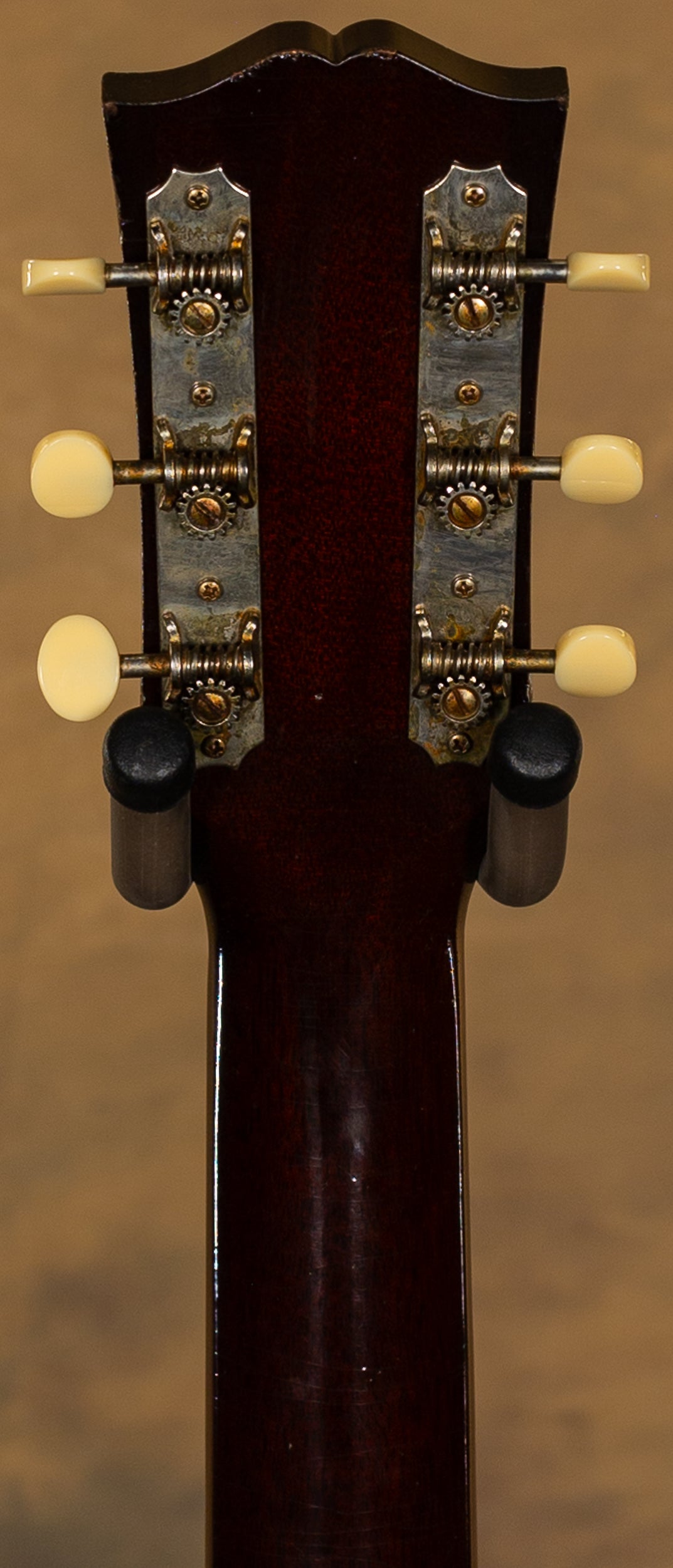 Gibson Custom Shop 1942 Banner J-45 Murphy Lab Light Aged Vintage Sunburst