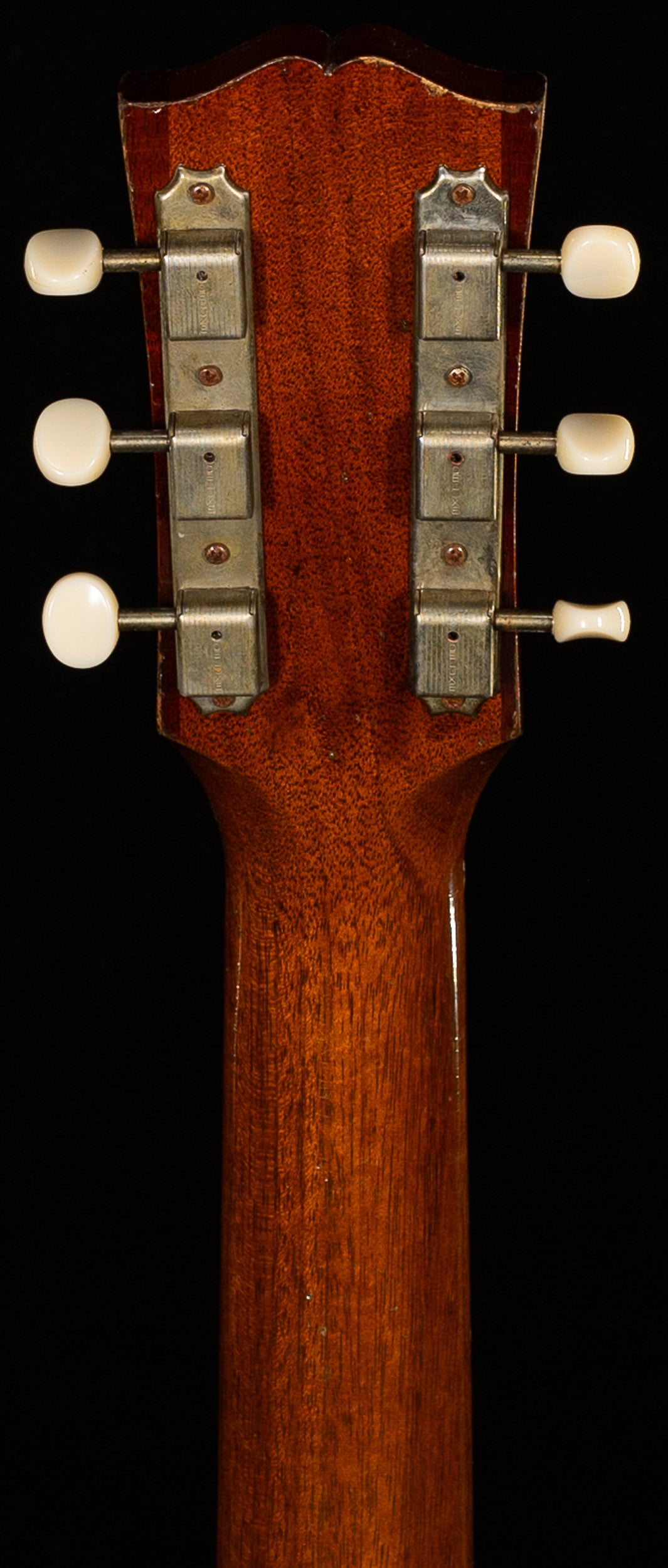 Gibson Custom Shop 1955 J-45 Murphy Light Aged Vintage Sunburst (030)