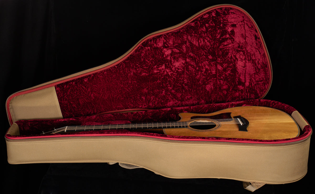Taylor 414ce Studio (208)