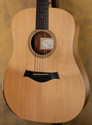 2021 Taylor Academy 10 Acoustic Guitar