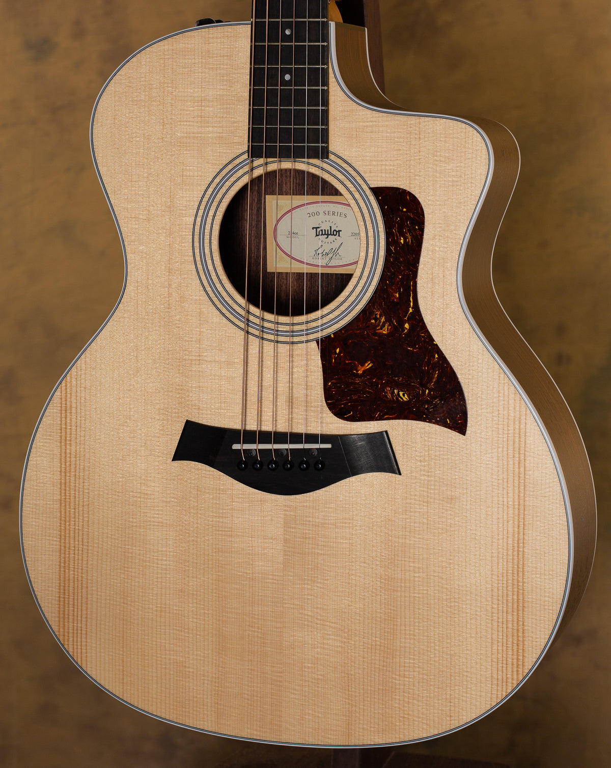 Taylor 214ce Grand Auditorium Spruce Rosewood