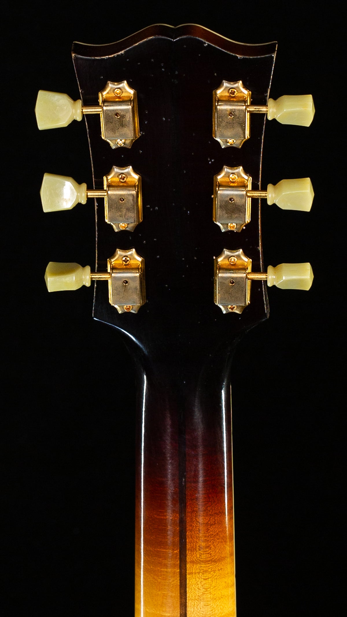 Gibson Custom Shop 1957 SJ-200 Murphy Lab Light Aged Vintage Sunburst (002)