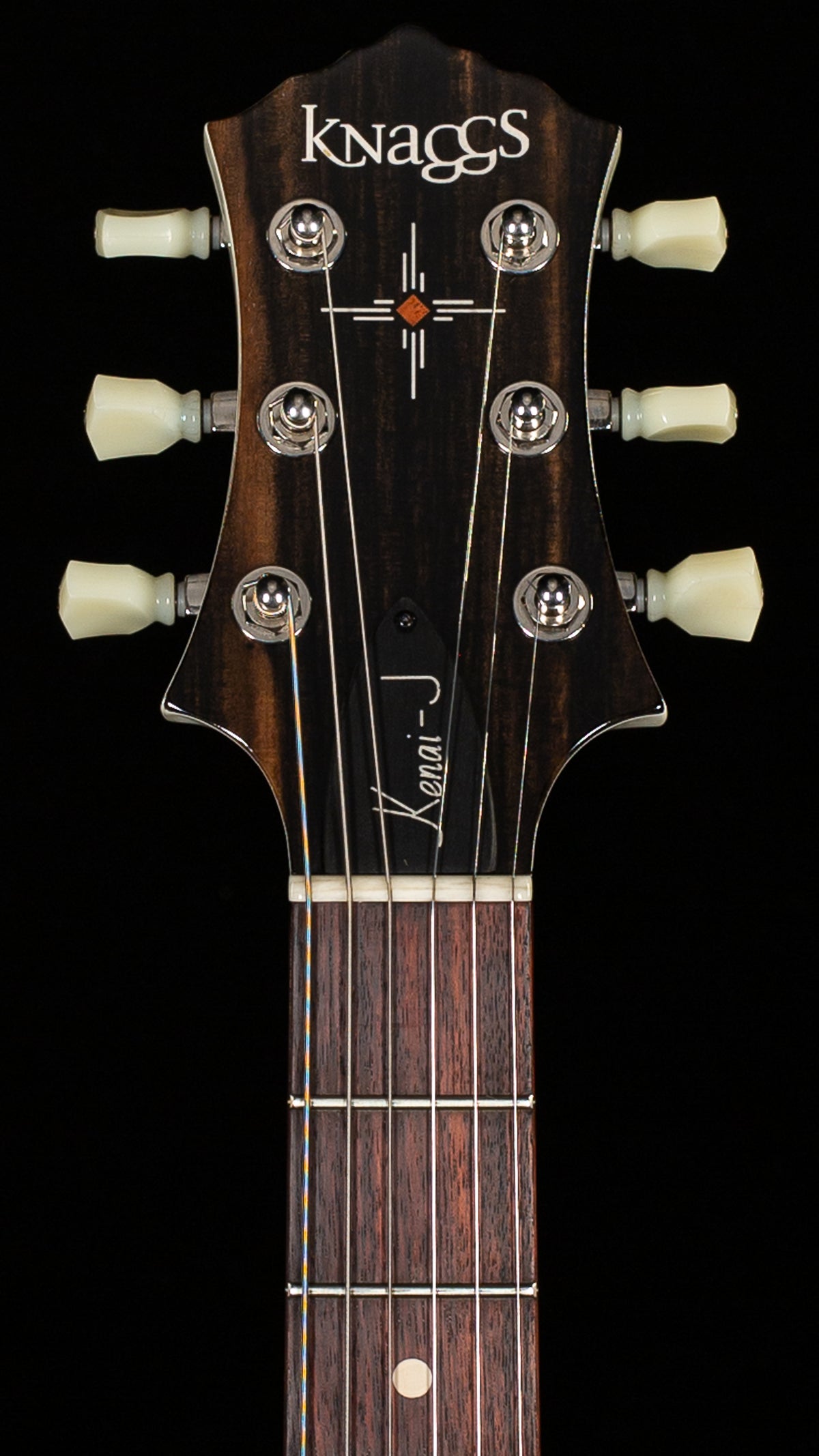 Knaggs Influence Kenai J H1 Crème (246)