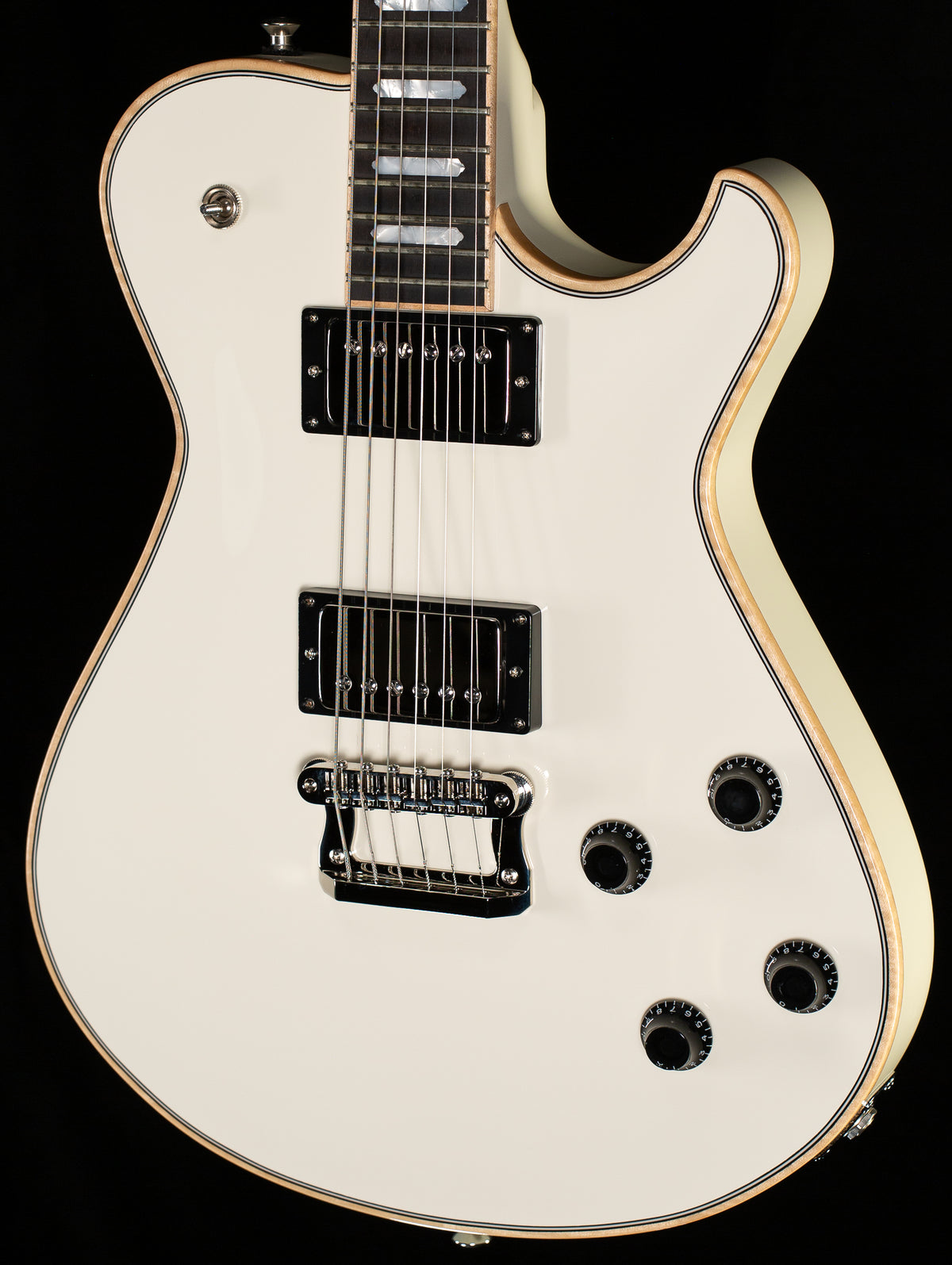 Knaggs Influence Kenai T Crème (253)