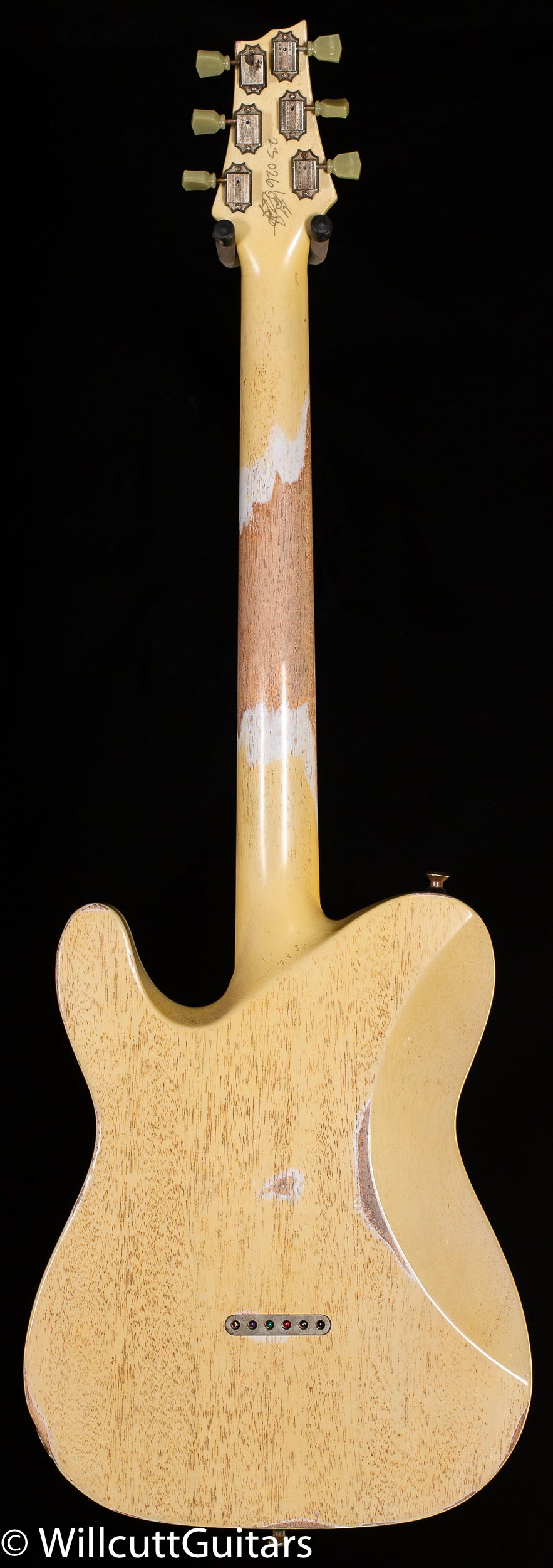 B3 Gene Baker Phoenix III Distressed (026)