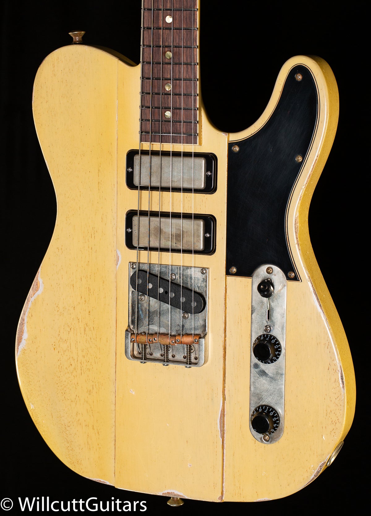 B3 Gene Baker Phoenix III Distressed (026)