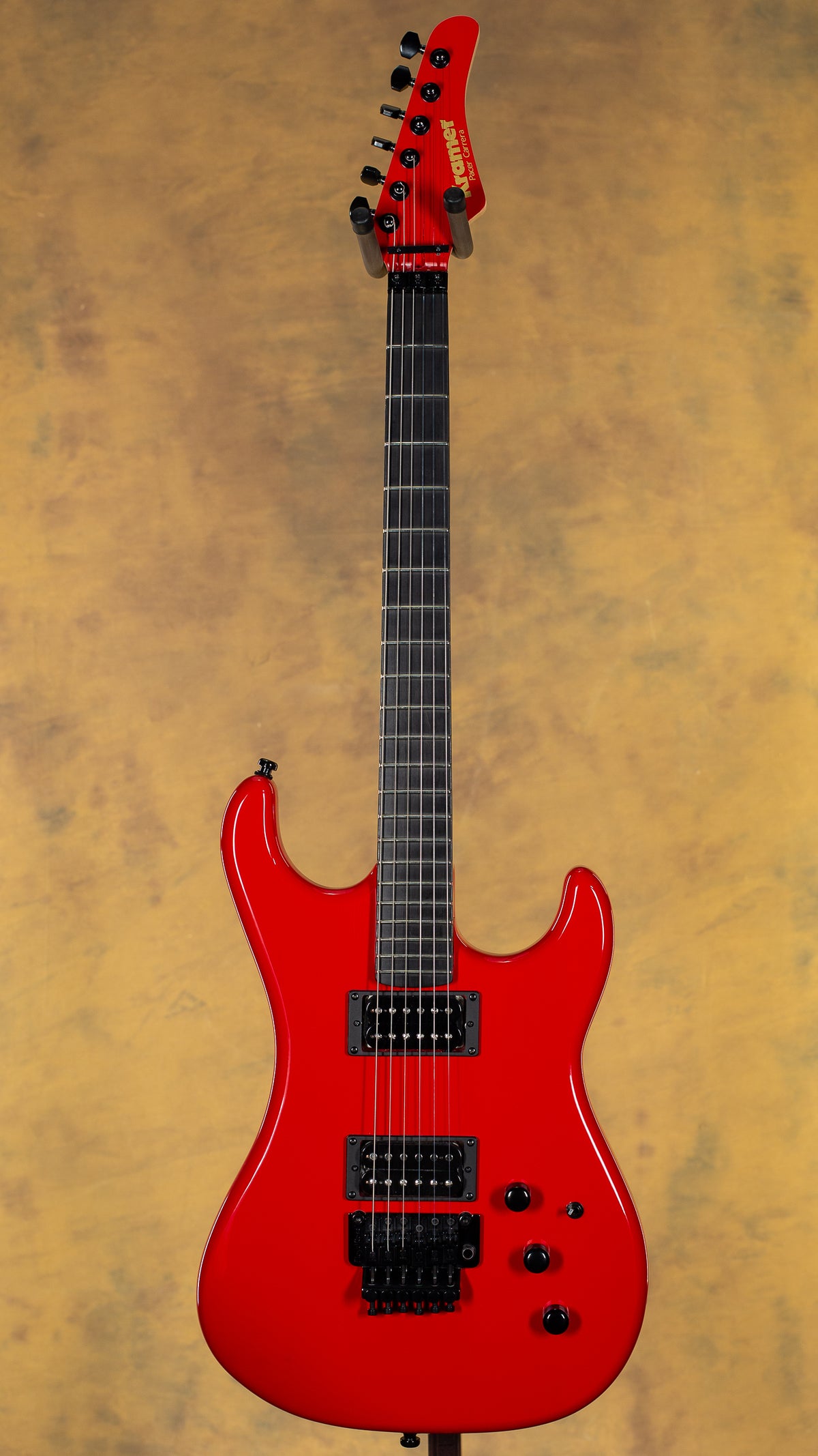 2023 Kramer Pacer Carrera Defender Red