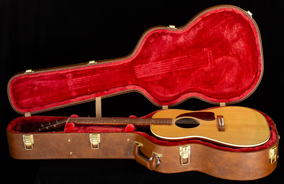 Gibson 50s LG-2 Antique Natural (008)