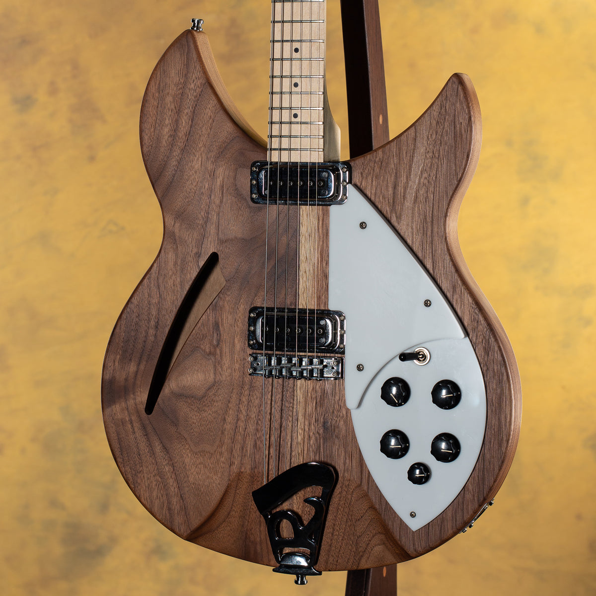 2023 Rickenbacker 330W Walnut