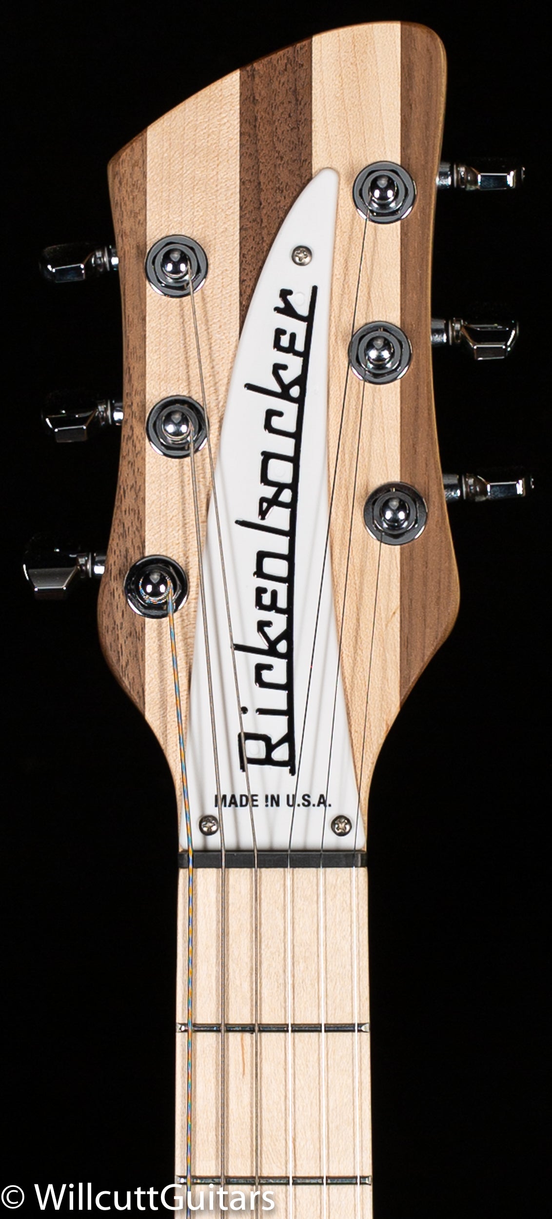 Rickenbacker 330W Walnut (789)