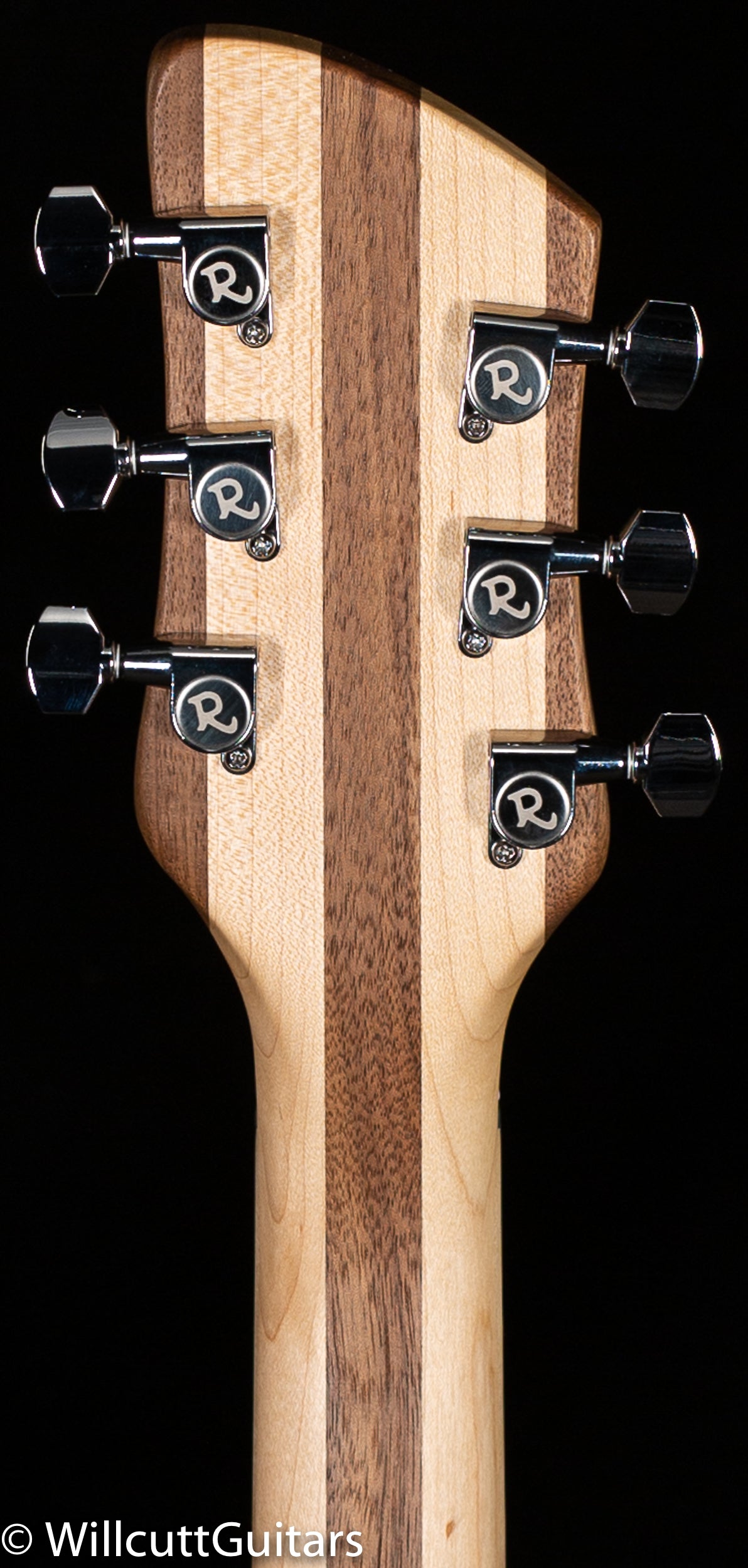 Rickenbacker 330W Walnut (790)