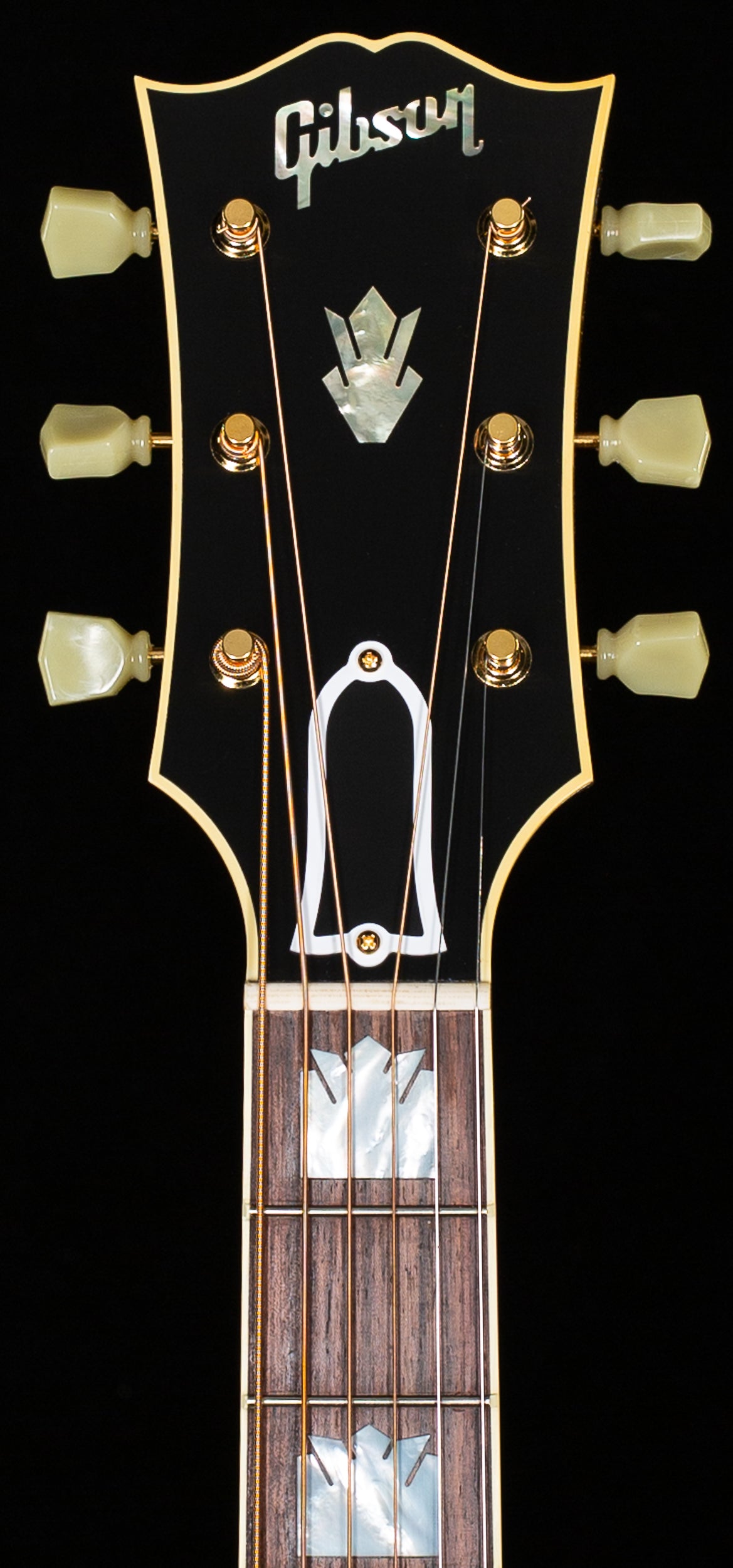 Gibson Custom Shop 1957 SJ-200 Vintage Sunburst (032)