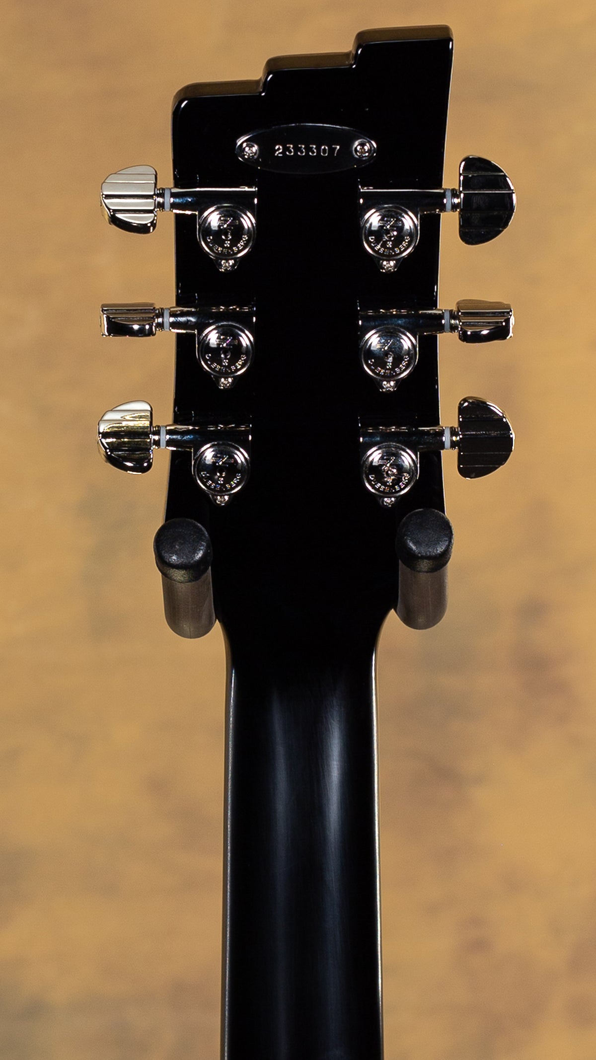 2023 Duesenberg Caribou Butterscotch Blonde