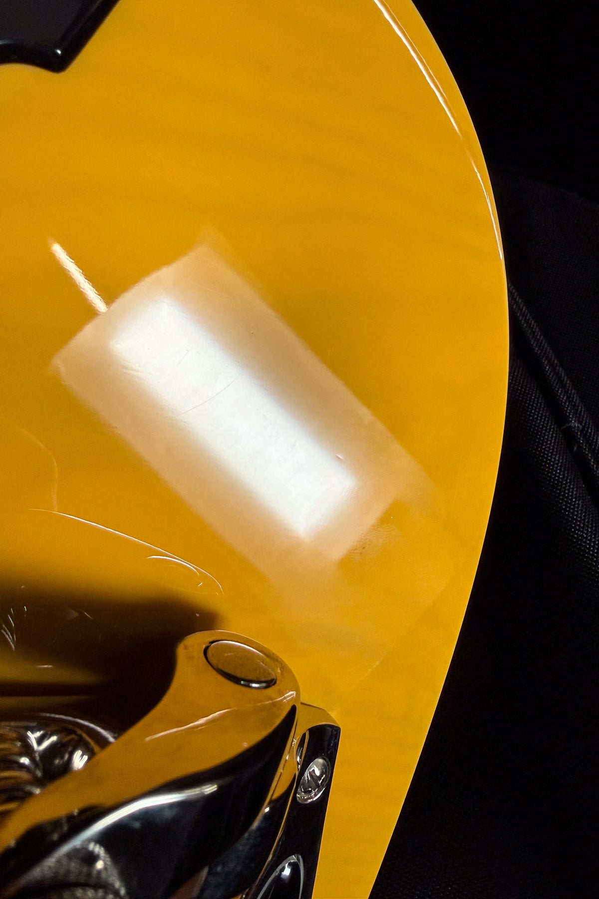 2023 Duesenberg Caribou Butterscotch Blonde