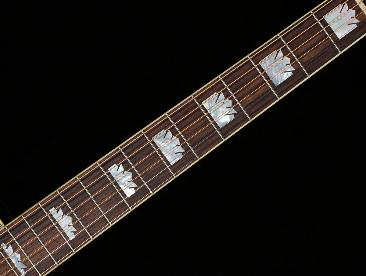 Gibson Custom Shop 1957 SJ-200 Murphy Lab Light Aged Vintage Sunburst (021)
