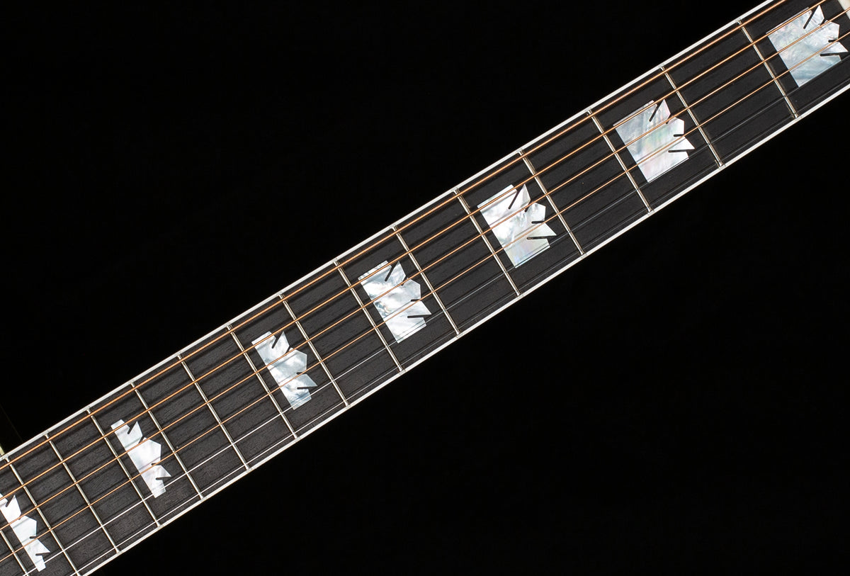 Gibson Custom Shop Pre-War SJ-200 Rosewood Vintage Sunburst (062)