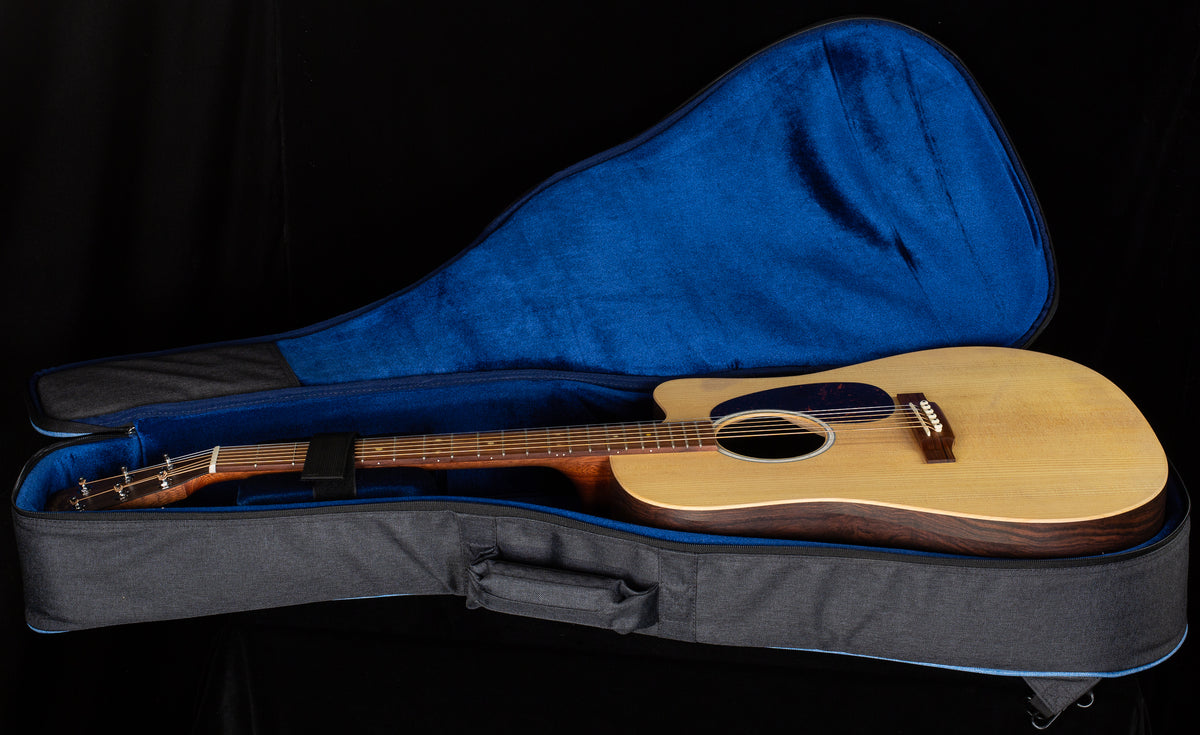Martin DC-X2E Sitka Rosewood New Old Stock (088)