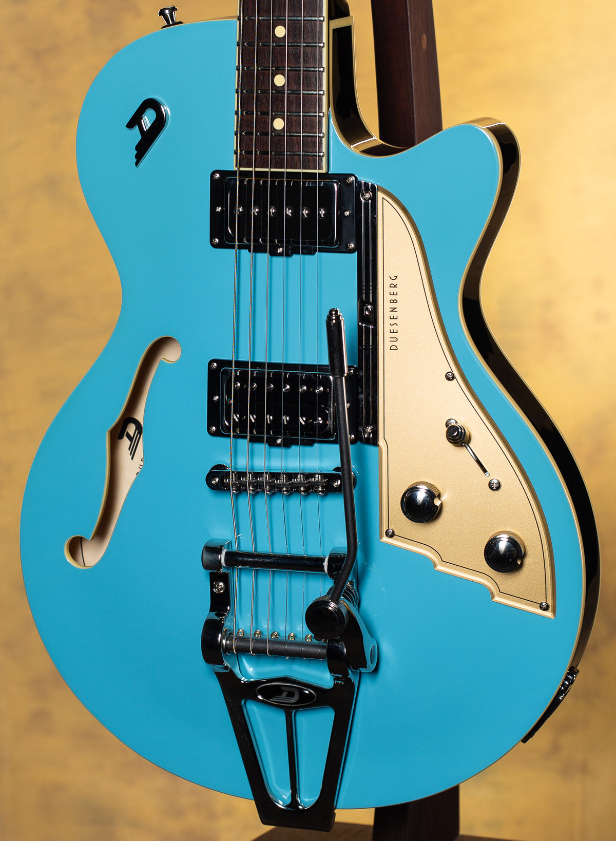 2024 Duesenberg StarPlayer TV Narvik Blue
