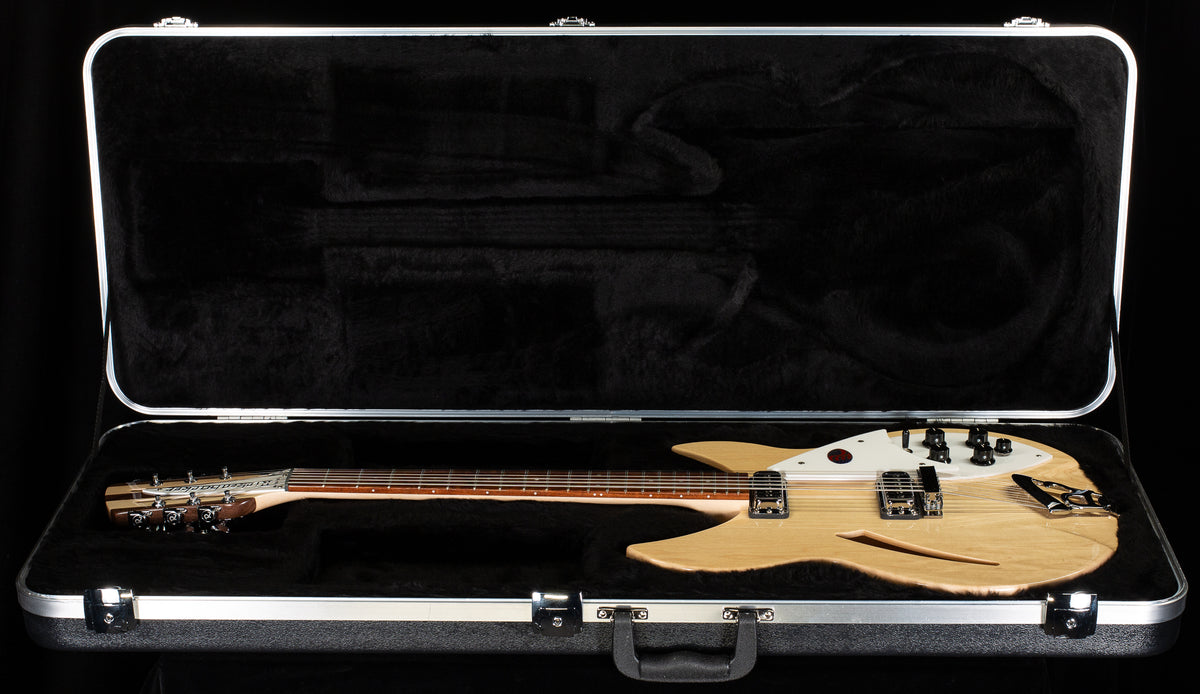 Rickenbacker 330/12 12-String MapleGlo (750)
