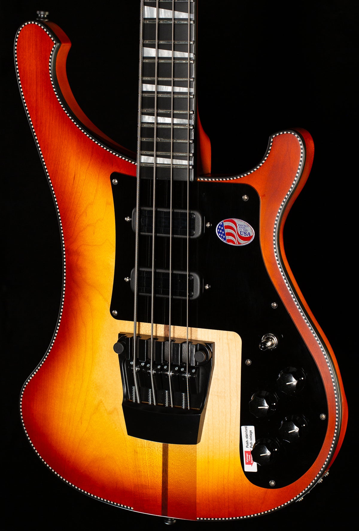Rickenbacker 4030 BT Short Scale Bass Autumn Glo Demo (002)