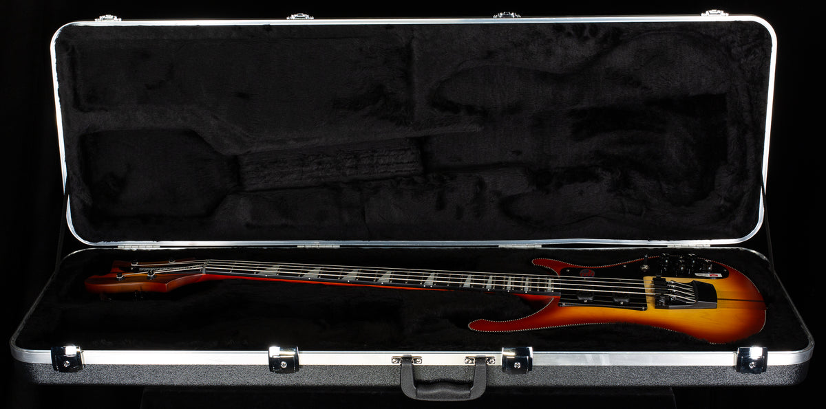 Rickenbacker 4030 BT Short Scale Bass Autumn Glo Demo (002)