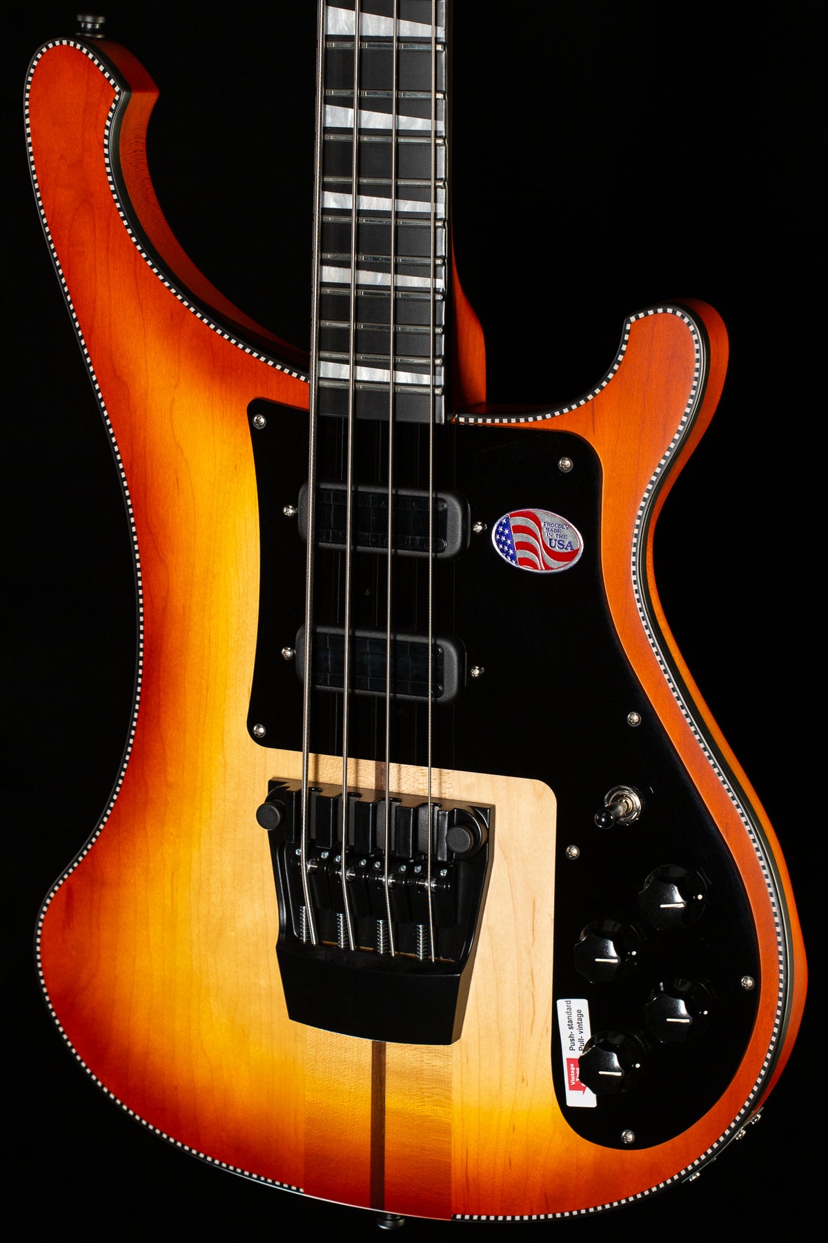 Rickenbacker 4030 BT Bass Autumn Glo (008)