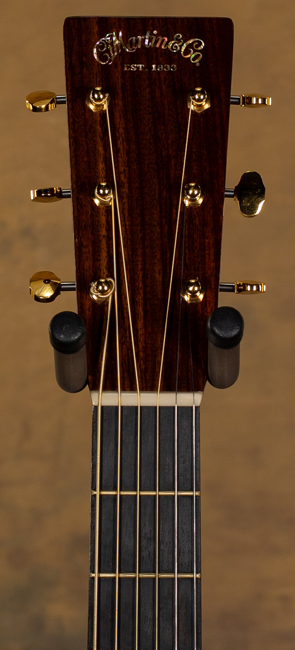 Martin D-28 Modern Deluxe w/ LR Baggs Anthem