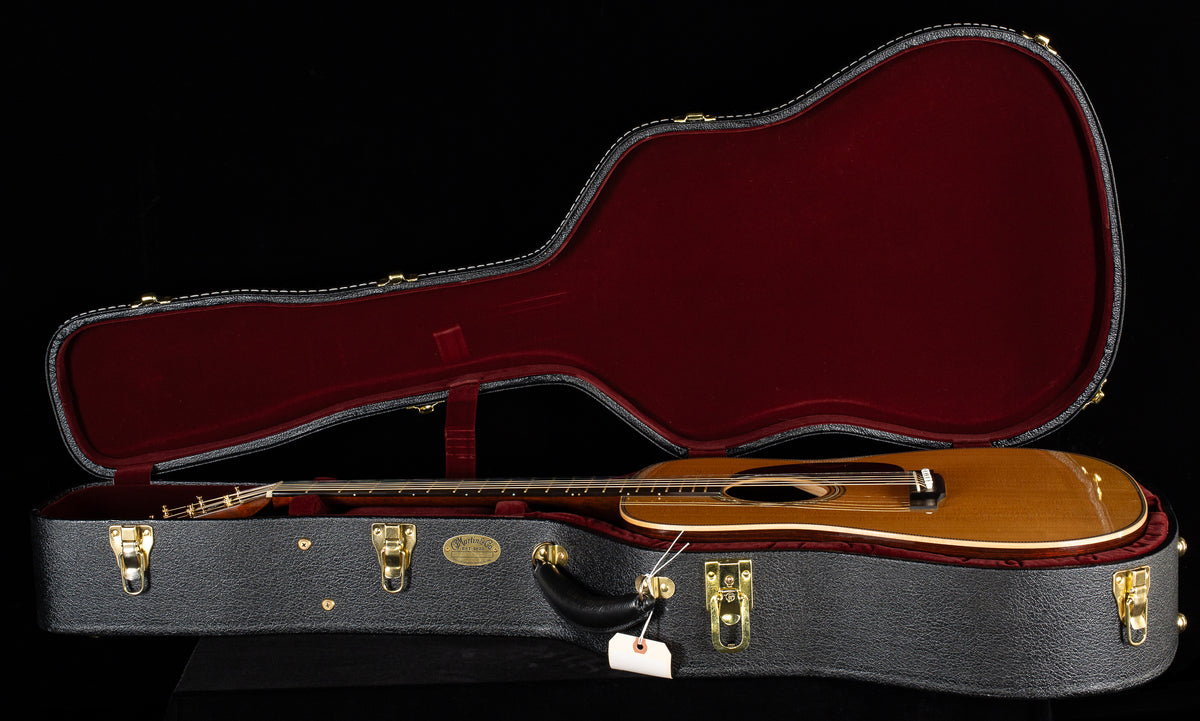 Martin D-28 Modern Deluxe w/ LR Baggs Anthem