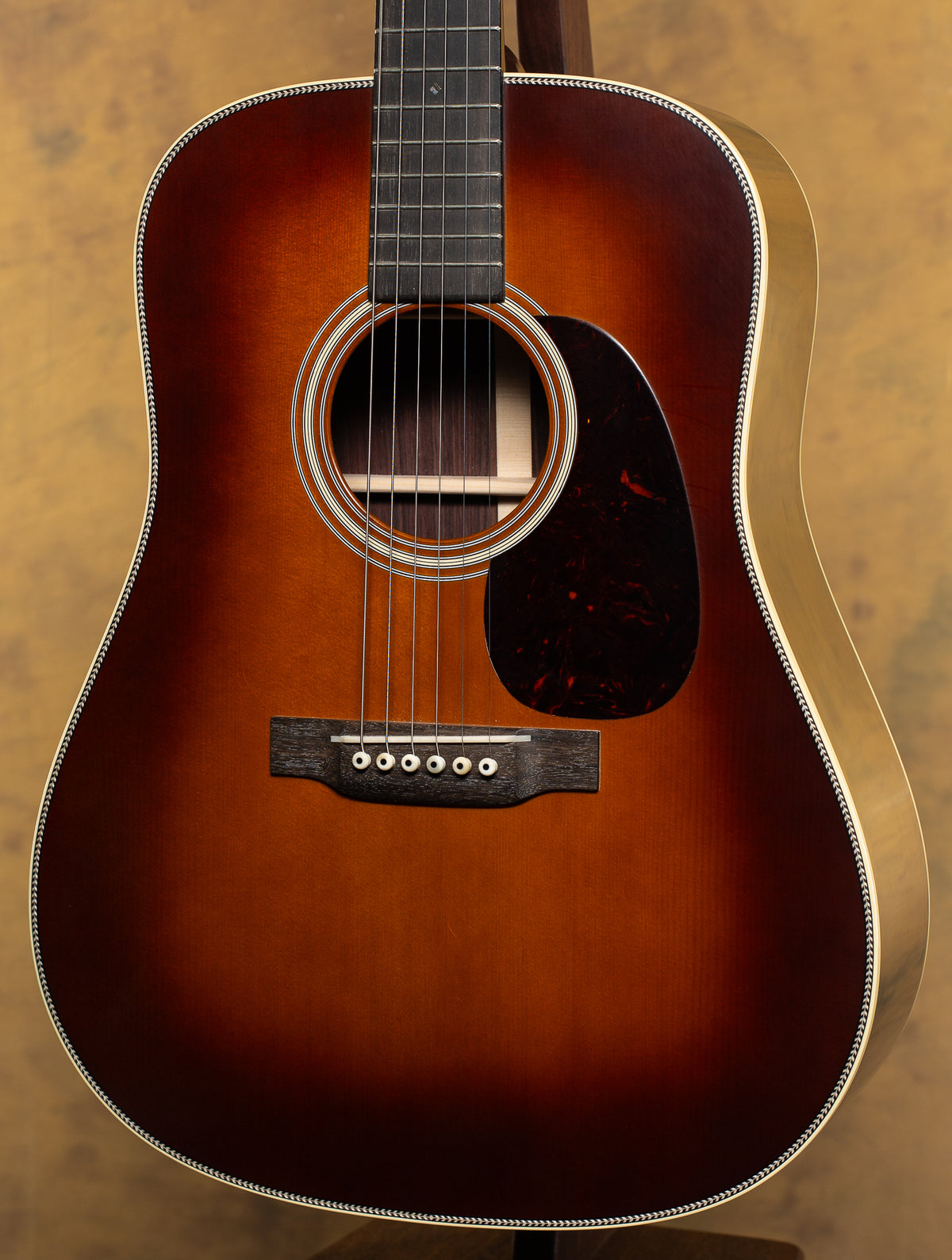 Martin Custom Shop D-28 Authentic 1937 Ambertone