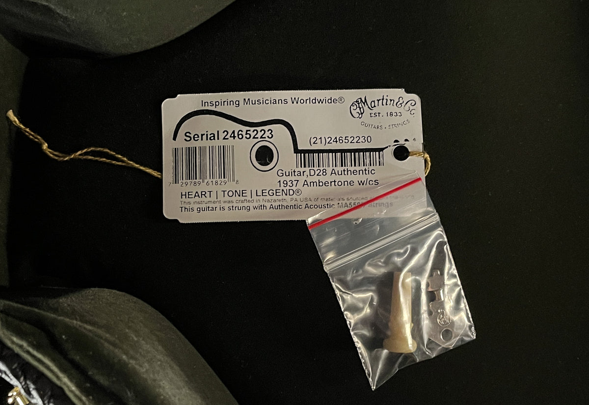 Martin Custom Shop D-28 Authentic 1937 Ambertone