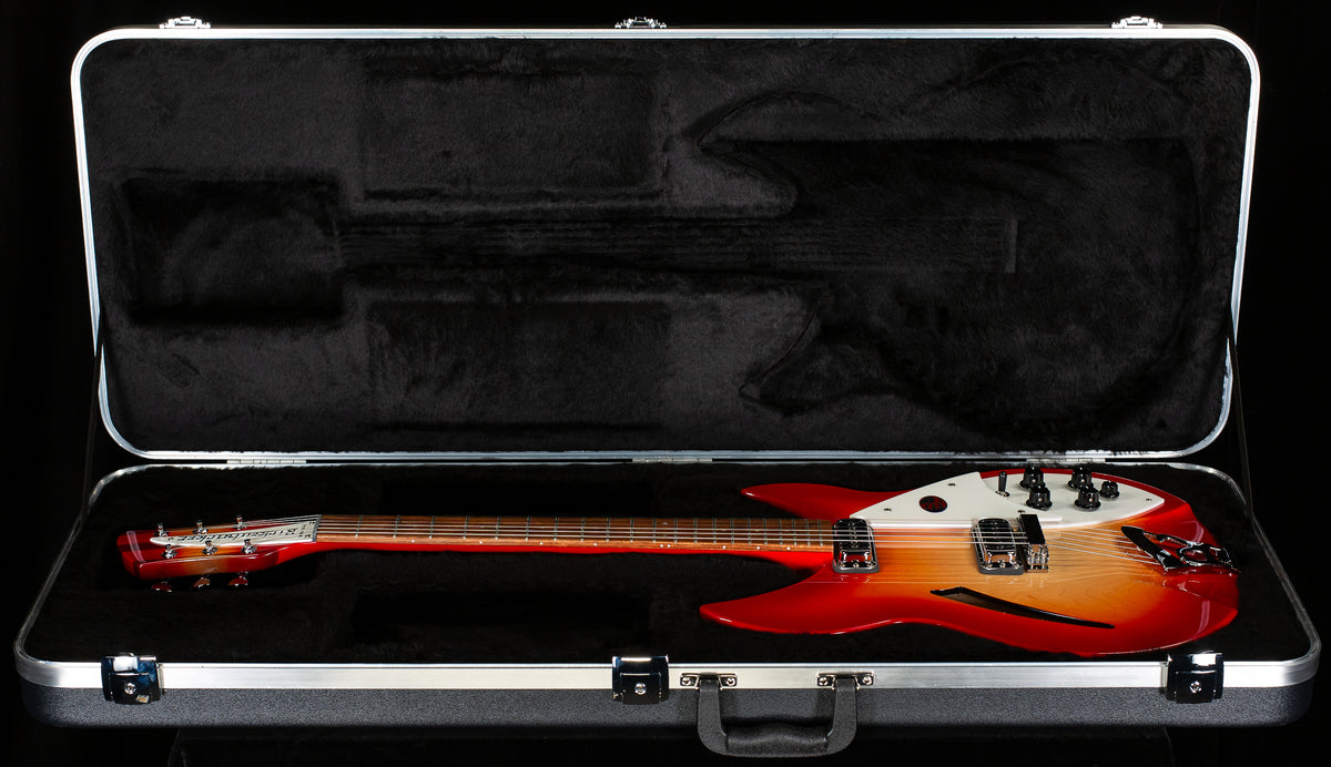 Rickenbacker 330 FireGlo (717)