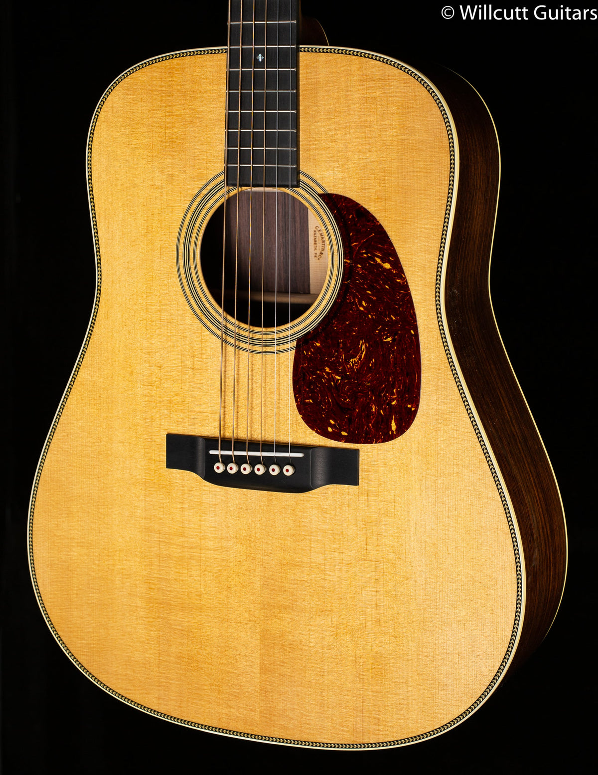 Martin HD-28 2024 Spec (530)