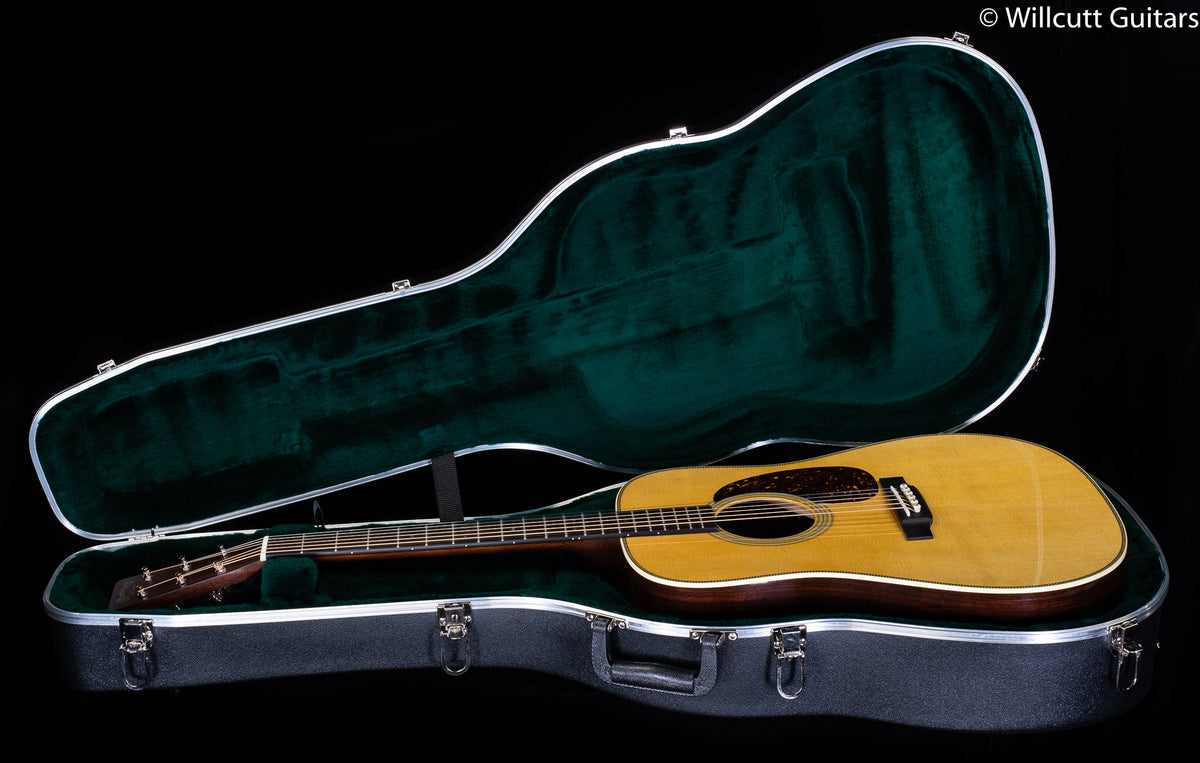 Martin HD-28 2024 Spec (643)