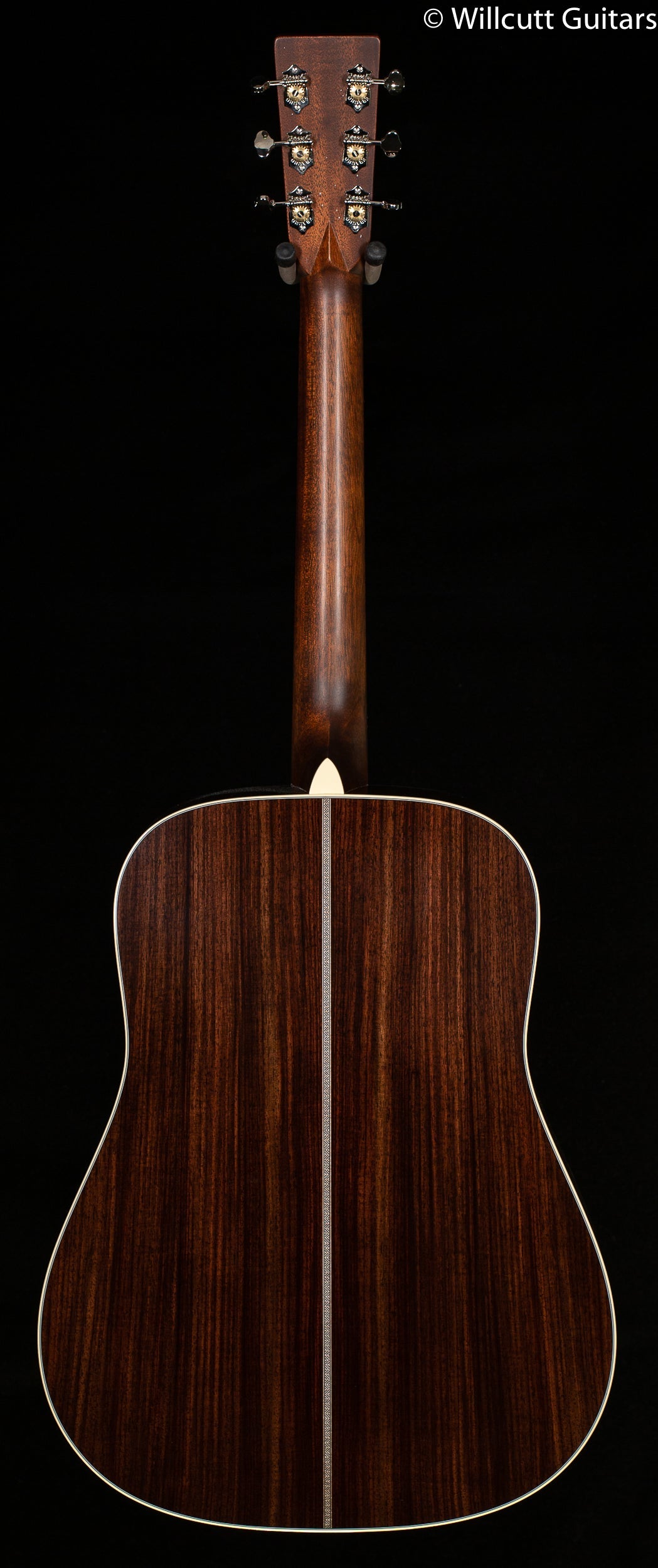 Martin HD-28 2024 Spec (700)