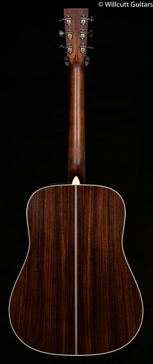 Martin HD-28 2024 Spec (700)