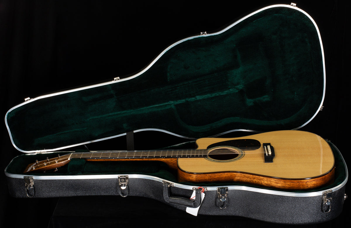 Martin Custom Shop Willcutt Exclusive Dreadnought Cutaway Adirondack/Flamed Koa(730)